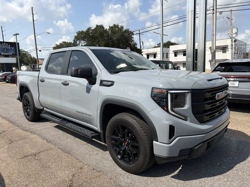 Used 2024 GMC Sierra 1500 Pro w/ Graphite Edition AWD/4WD image 4
