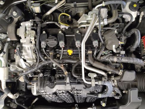 Used 2024 Nissan Altima 2.5 SV image 30