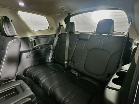 Used 2025 Honda Pilot Elite image 30