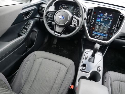 Used 2024 Subaru Crosstrek 2.0i Premium image 9