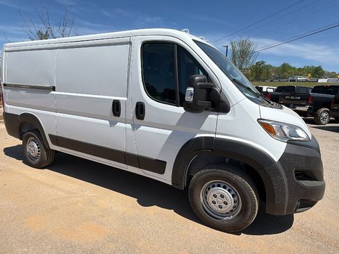 New 2026 RAM ProMaster 2500 w/ Convenience Group image 5