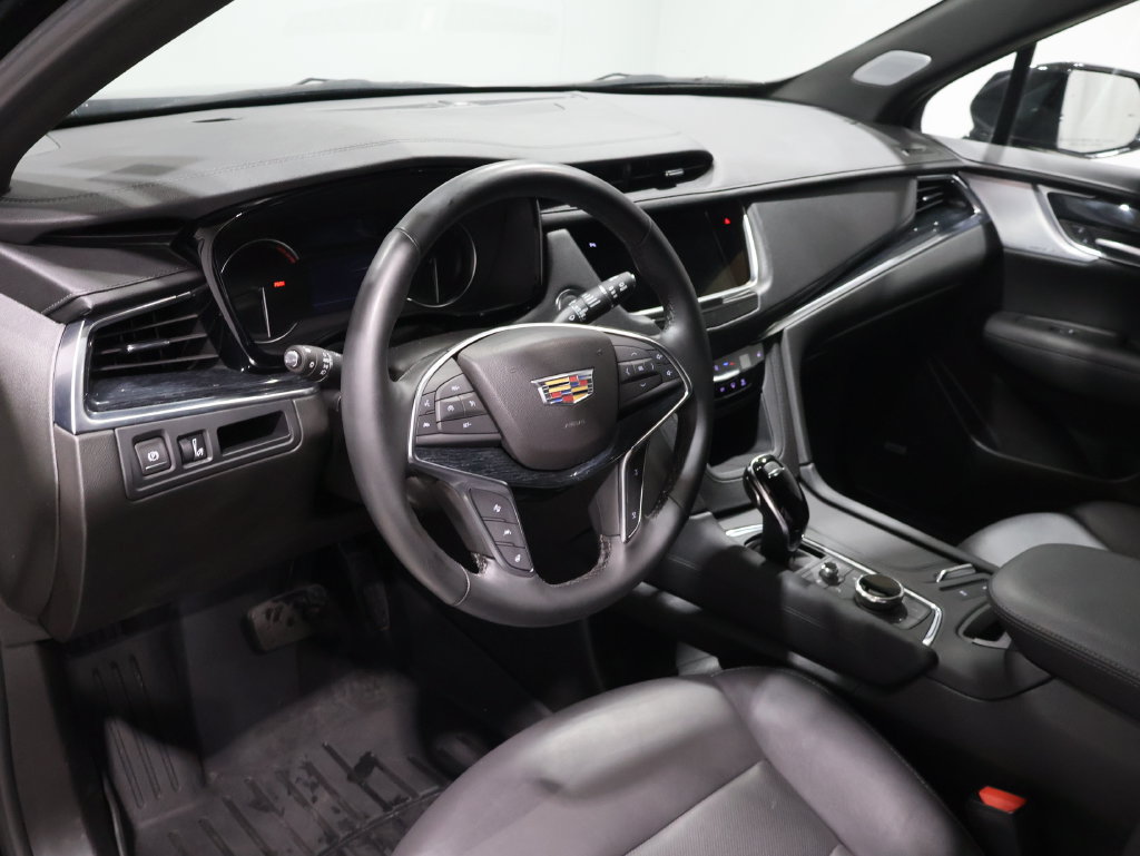 Used 2025 Cadillac XT5 Premium Luxury AWD/4WD image 15