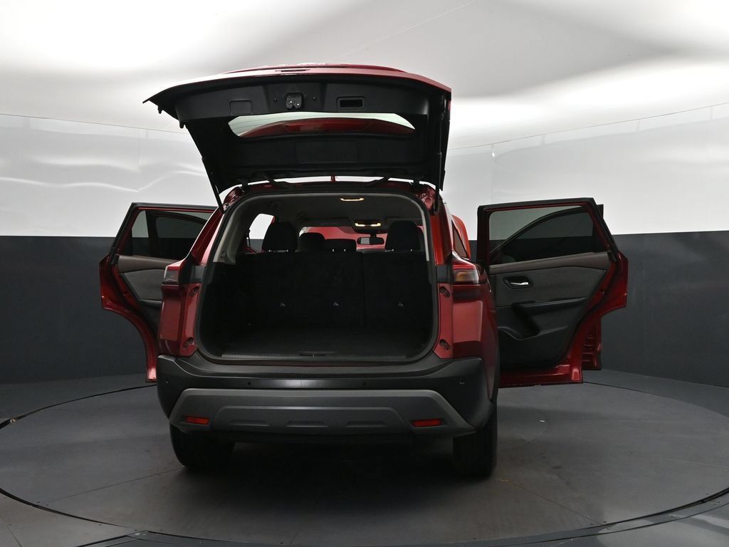 Used 2021 Nissan Rogue SV FWD image 51