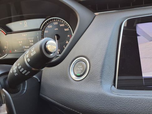 Certified 2023 Cadillac XT4 Premium Luxury image 25