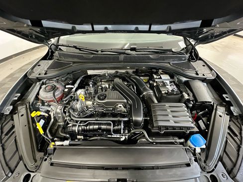 Used 2024 Volkswagen Jetta S image 33
