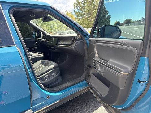 Used 2022 Rivian R1T Adventure AWD/4WD image 47