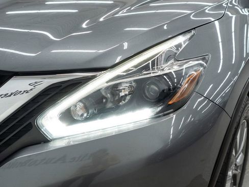 Used 2018 Nissan Murano SV FWD image 39