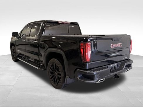 Used 2020 GMC Sierra 1500 Denali w/ Denali Premium Package AWD/4WD image 3