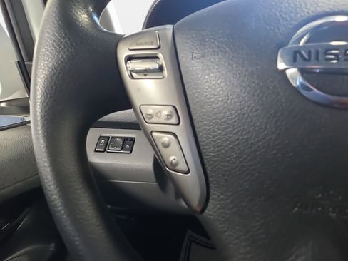 Used 2020 Nissan NV200 SV image 16