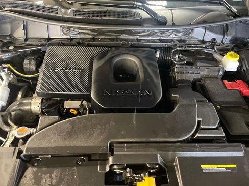 Certified 2025 Nissan Murano SL AWD/4WD image 11