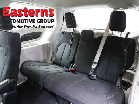 Used 2023 Chrysler Voyager LX FWD image 22