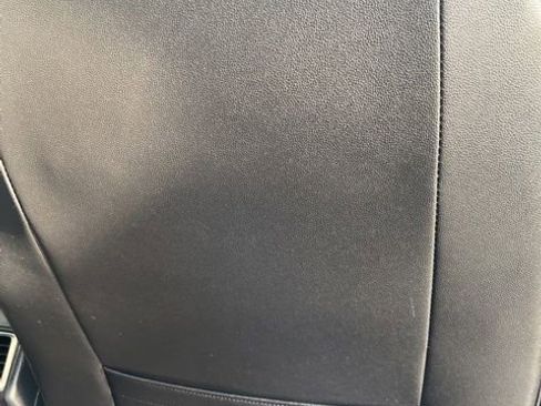 Used 2025 Volkswagen Atlas SE image 33