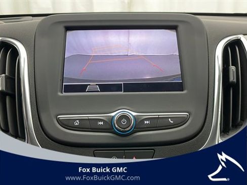 Certified 2023 Chevrolet Equinox LS image 22