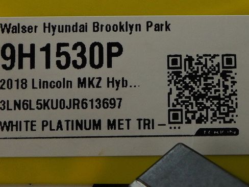 Used 2018 Lincoln MKZ Premiere image 28