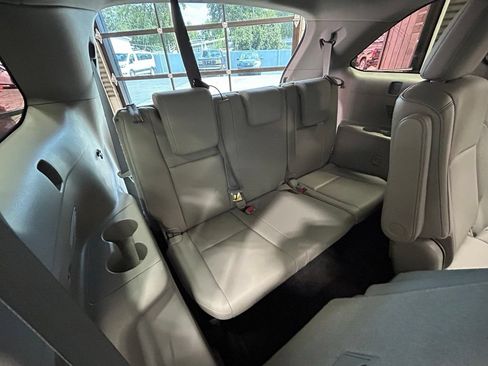 Used 2015 Toyota Highlander XLE AWD/4WD image 8