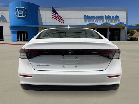 New 2026 Honda Accord LX image 4