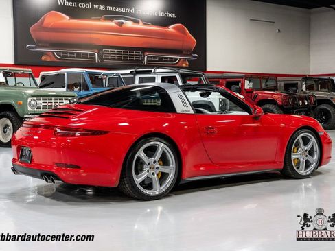 Used 2015 Porsche 911 Targa 4S image 8