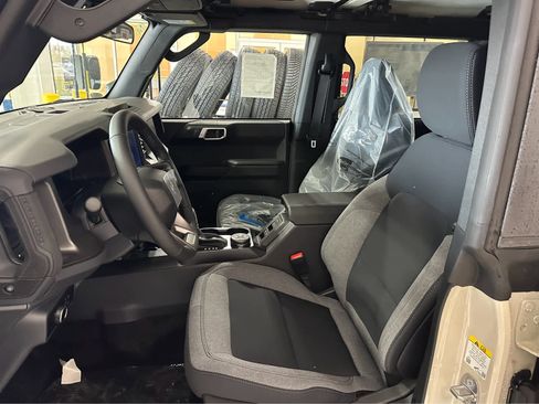 New 2026 Ford Bronco Big Bend AWD/4WD image 14