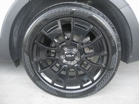 Certified 2022 Kia Telluride EX w/ EX Premium Package image 29