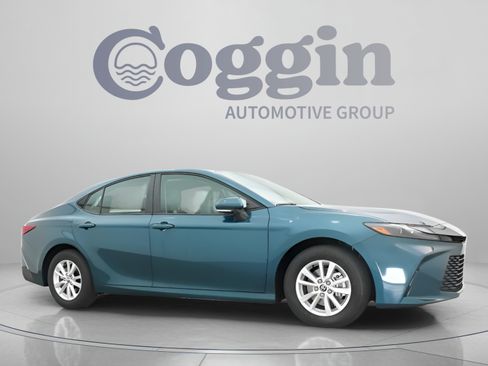 Certified 2026 Toyota Camry LE w/ Convenience Package FWD image 24