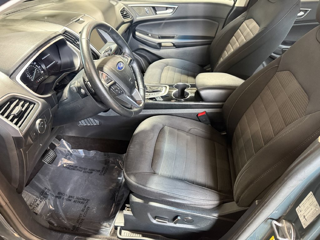 Used 2016 Ford Edge SEL w/ Equipment Group 201A FWD image 12