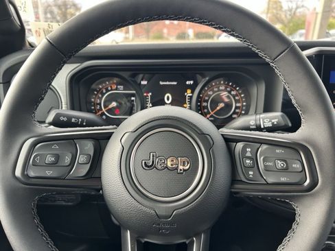 New 2026 Jeep Gladiator Sport AWD/4WD image 14