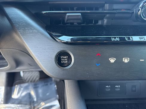 Certified 2025 Nissan Murano SL image 19