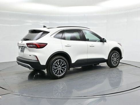 New 2025 Ford Escape Base w/ PHEV Premium Package image 30
