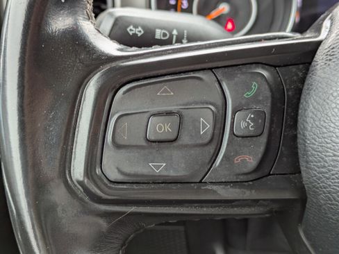 Used 2022 Jeep Gladiator Sport image 16