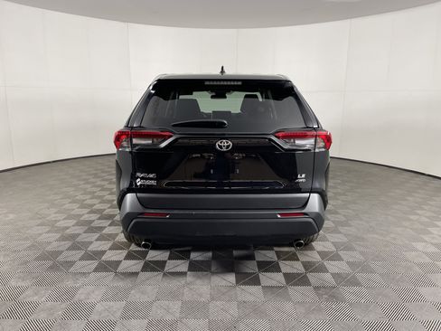 Used 2024 Toyota RAV4 LE image 4
