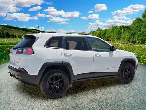 Certified 2019 Jeep Cherokee Trailhawk AWD/4WD image 6
