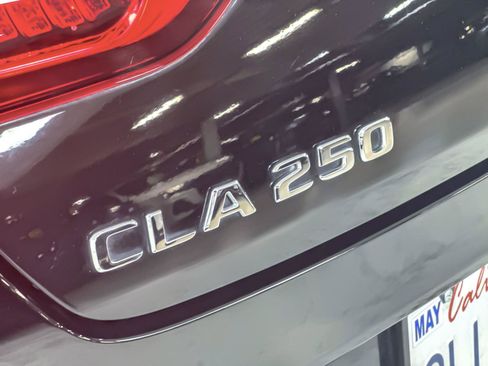 Used 2021 Mercedes-Benz CLA 250 image 25