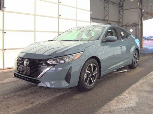 Certified 2025 Nissan Sentra SV image 2