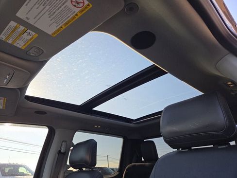 Used 2025 Ford F350 Lariat w/ Lariat Ultimate Package image 10