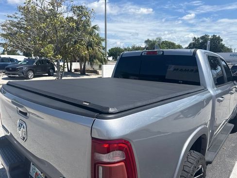 Used 2019 RAM 1500 Laramie w/ Sport Appearance Package AWD/4WD image 3