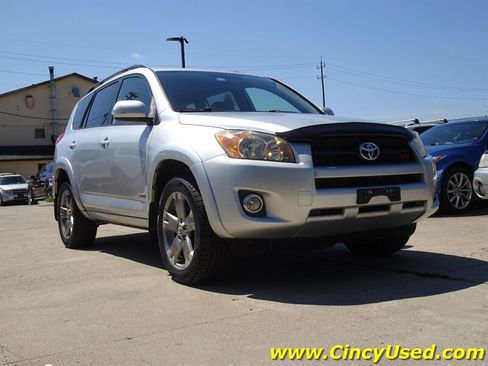 Used 2009 Toyota RAV4 Sport AWD/4WD image 2