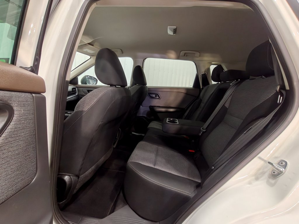 Used 2021 Nissan Rogue S AWD/4WD image 25