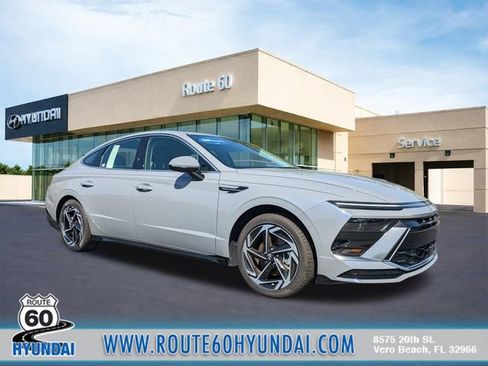 Certified 2026 Hyundai Sonata SEL FWD image 1