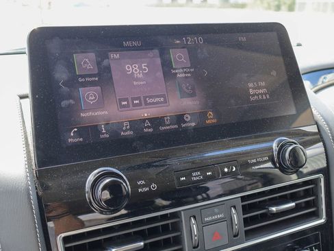 Used 2024 INFINITI QX80 Luxe image 5