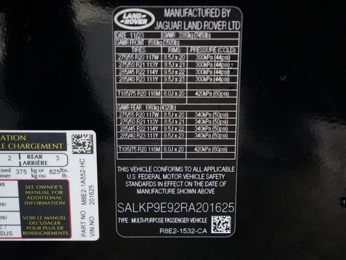 Used 2024 Land Rover Range Rover SE image 23