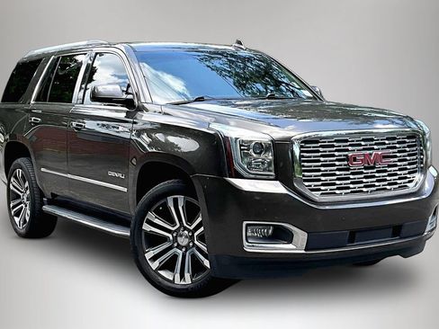 Used 2020 GMC Yukon Denali RWD image 2