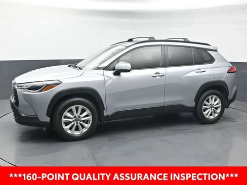 Certified 2024 Toyota Corolla Cross LE image 2