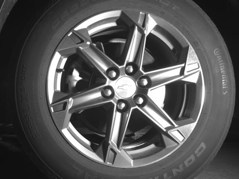 Used 2025 Chevrolet Blazer LT FWD image 12