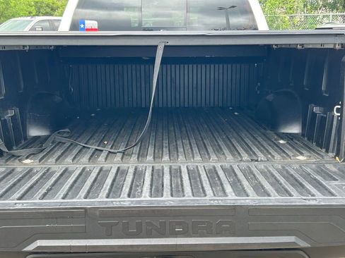 Used 2022 Toyota Tundra SR w/ SR Tow Package image 12