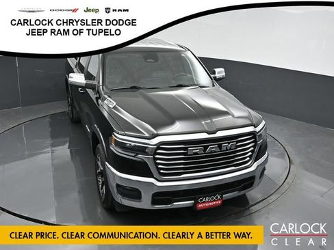 Used 2025 RAM 1500 Laramie AWD/4WD image 57