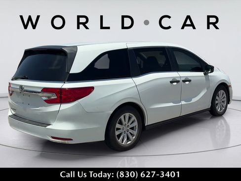 Used 2020 Honda Odyssey LX image 5