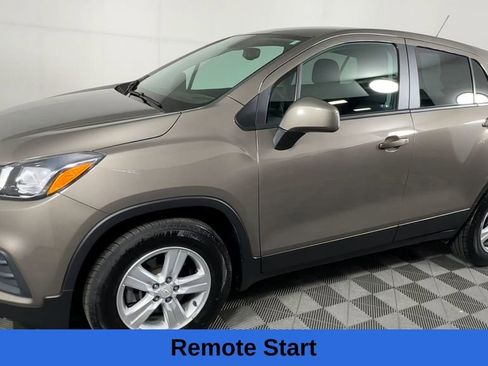 Certified 2021 Chevrolet Trax LS w/ Tint and Cruise Package FWD image 6