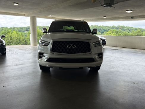 Used 2022 INFINITI QX80 Sensory w/ All-Season Package RWD image 4