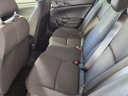 Used 2019 Honda Civic Sport image 14