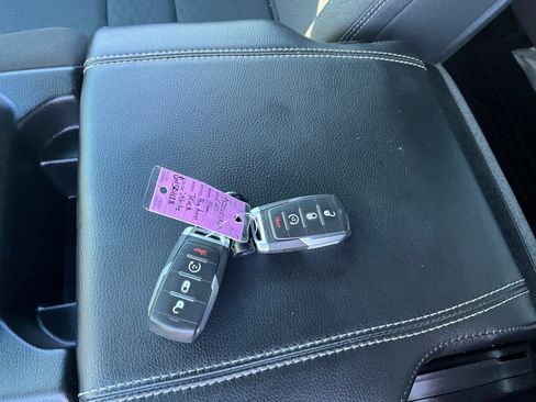 Used 2025 RAM 1500 Big Horn image 33